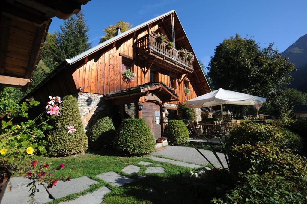 Relais Du Lac Noir Montsapey Extérieur photo